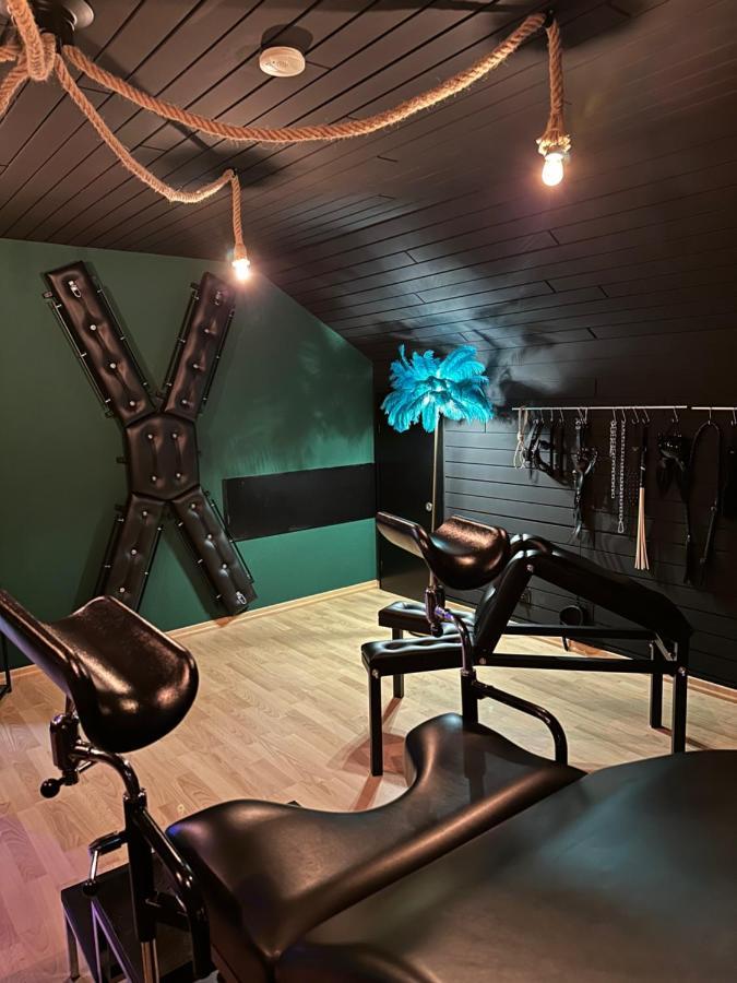 Erwachsenenhotel Bdsm Apartment Hotel Emotion Apartments Mit Privater Sauna Vlotho Luaran gambar